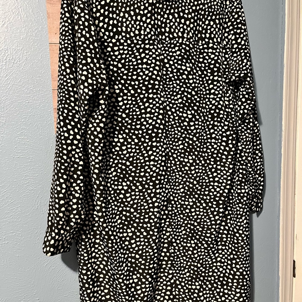 Black dress with white hearts (long sleeve)